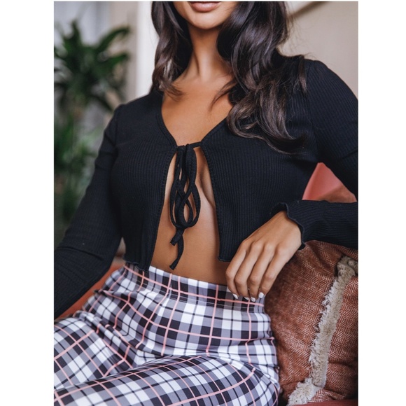 Rib Knit Tie Front Crop Top in Black - Picture 5 of 7